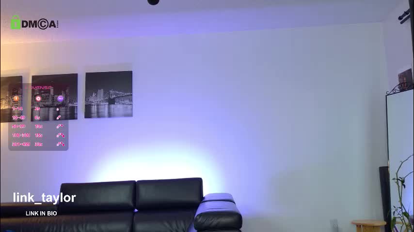 _taylormoon Cam Model Chat December 8, 2025