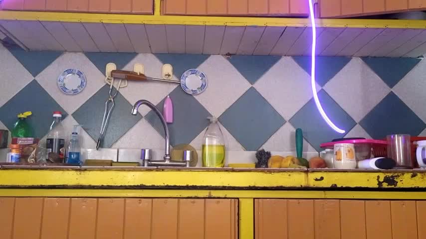 Jony_Marta Cam Model Chat December 8, 2025