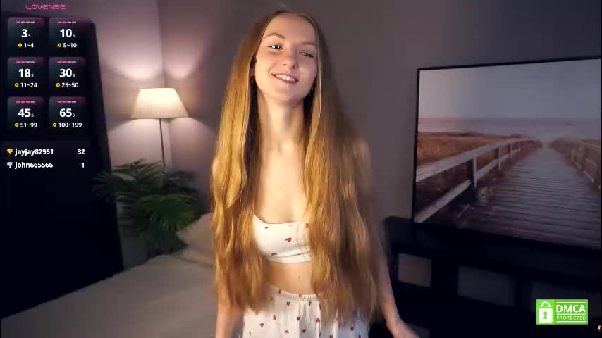 emmalaflame Cam Model Chat December 8, 2025