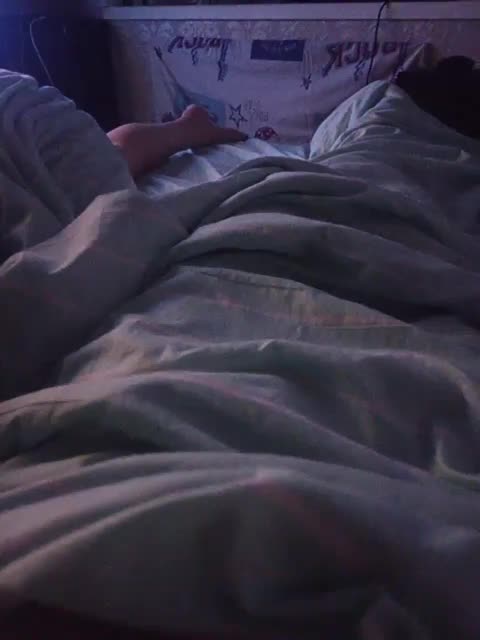 O---R Cam Model Chat December 9, 2025