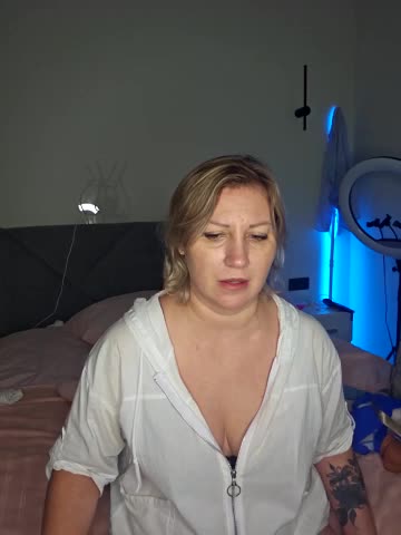 zarina3003 Cam Model Chat December 9, 2025