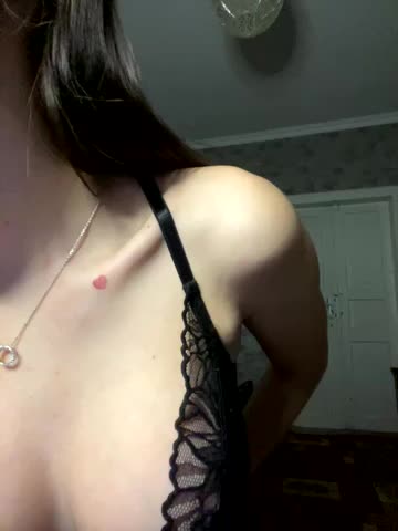 _Molly-Mae_ Cam Model Chat December 9, 2025