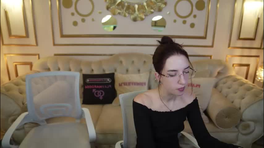 anabel_team054 Cam Model Chat December 9, 2025