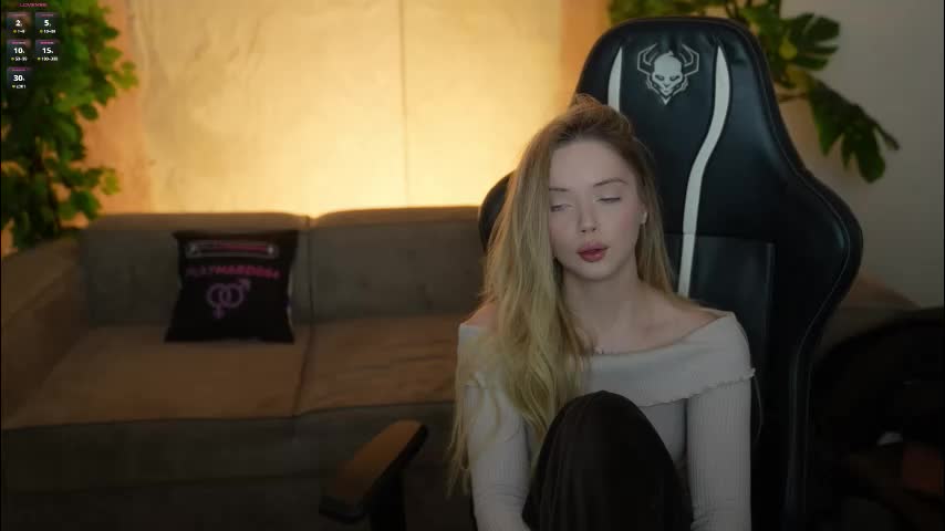 kira0541 Cam Model Chat December 9, 2025