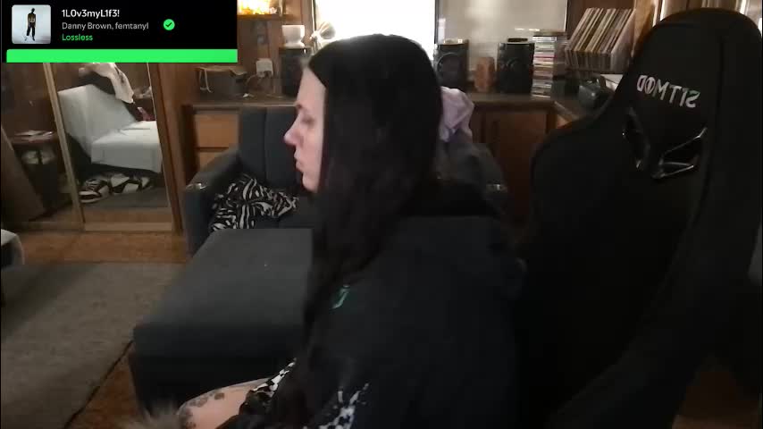 incognitoqueen Cam Model Chat December 9, 2025