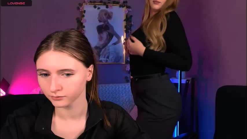 nekky_mouse Cam Model Chat December 10, 2025