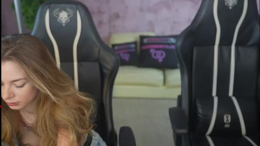 anabel054 Cam Model Chat December 10, 2025