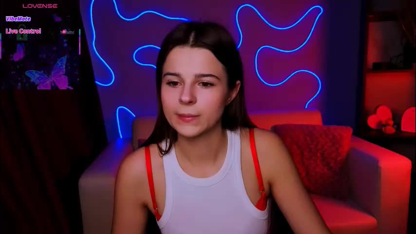 berry_alma Cam Model Chat December 10, 2025