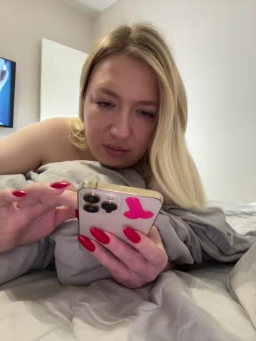 -Sonya699- Cam Model Chat December 10, 2025