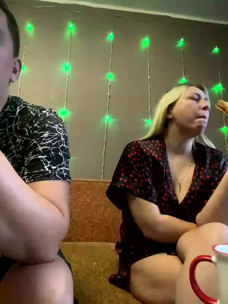 Xyligana Cam Model Chat December 10, 2025