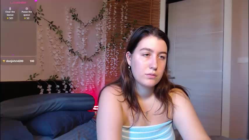 _52_ Cam Model Chat December 10, 2025