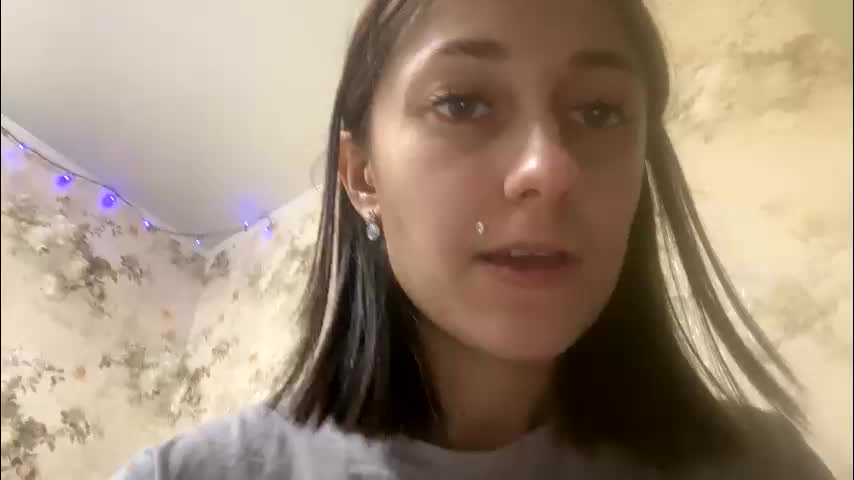 viktoria9898 Cam Model Chat December 10, 2025