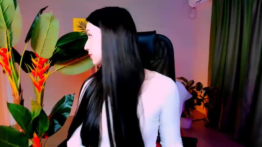 OlgaPetrova Cam Model Chat December 10, 2025