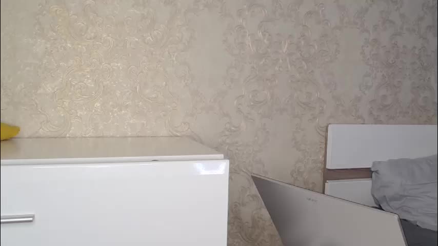 ayshekisskitty Cam Model Chat December 10, 2025