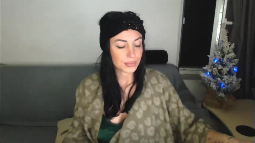 spicemint Cam Model Chat December 10, 2025