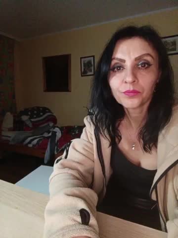 WikiBitch Cam Model Chat December 10, 2025