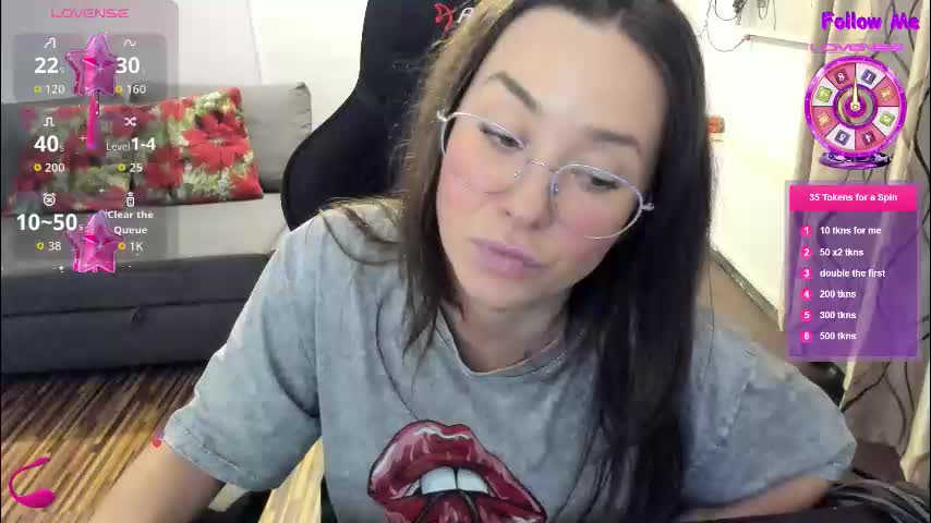 liaquinn Cam Model Chat December 10, 2025
