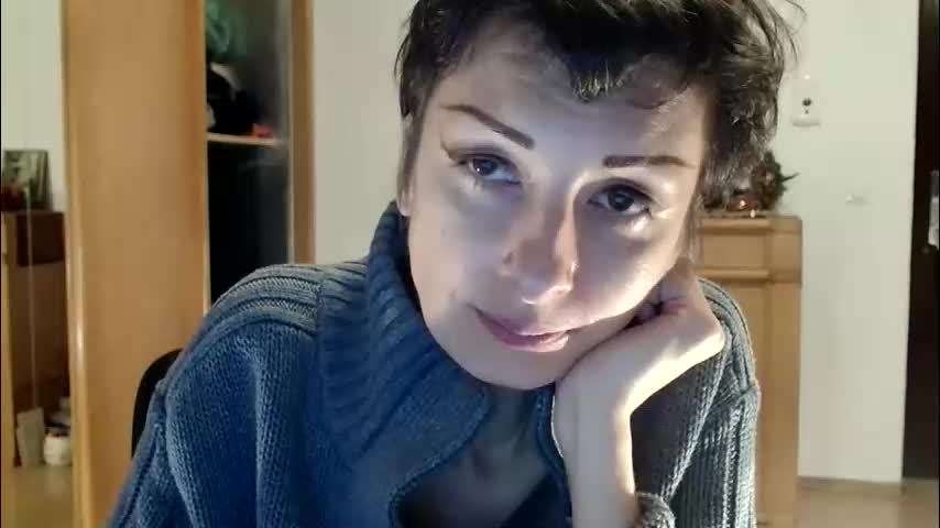 bebacksooon Cam Model Chat December 10, 2025