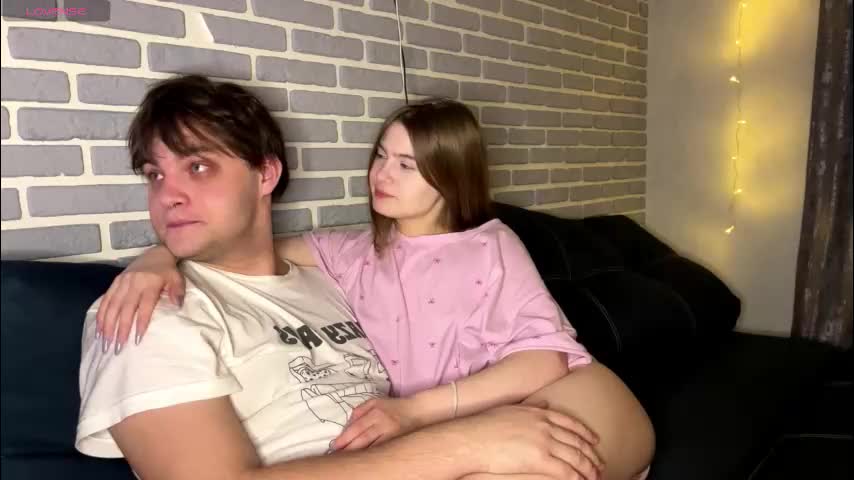 fetchingcouplee Cam Model Chat December 10, 2025
