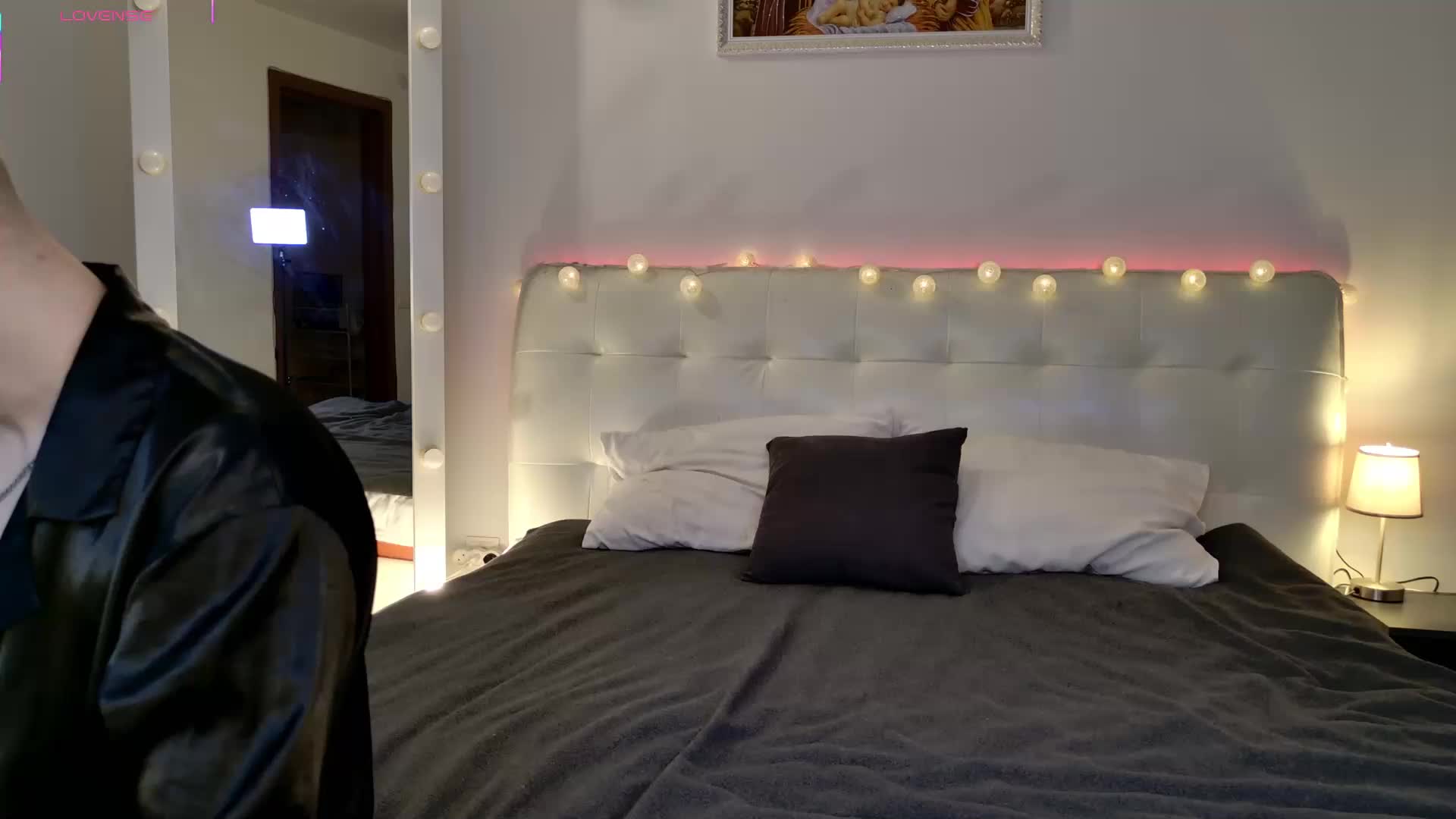 LustElise Cam Model Chat December 10, 2025