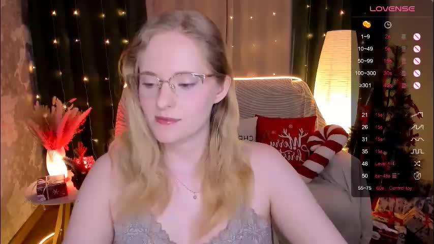 sheslinki Cam Model Chat December 10, 2025