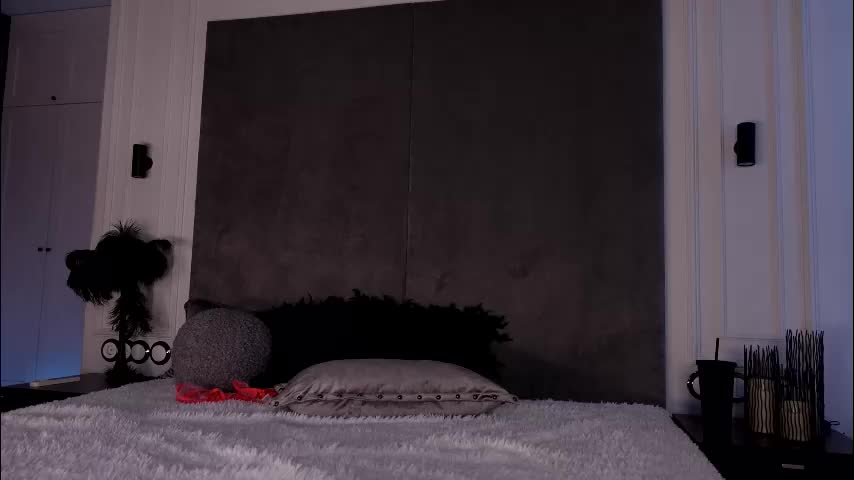 miladenver Cam Model Chat December 11, 2025