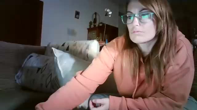 lolahueso Cam Model Chat December 11, 2025