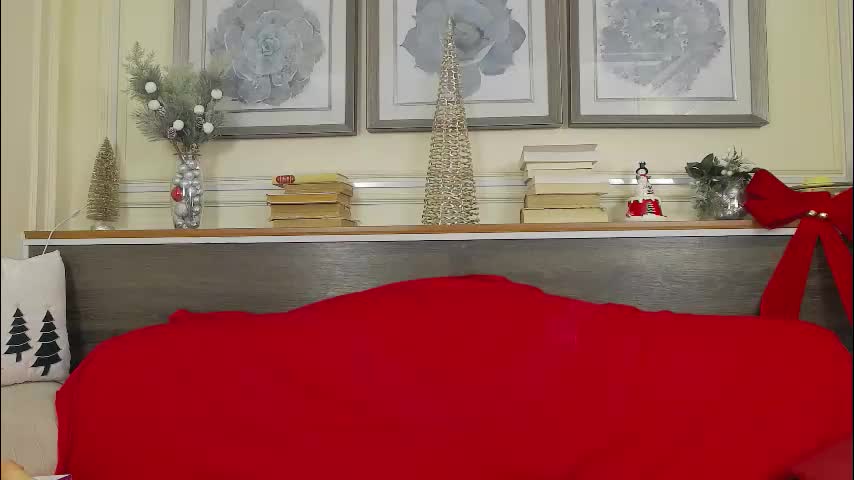 hellendesire Cam Model Chat December 11, 2025