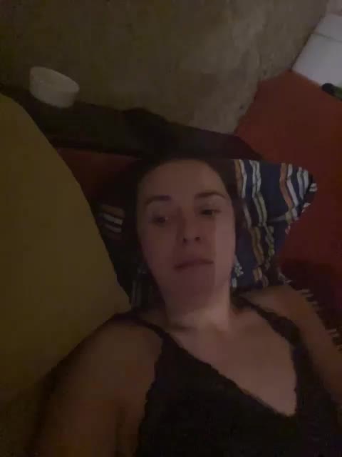 HelgaLeo Cam Model Chat December 11, 2025