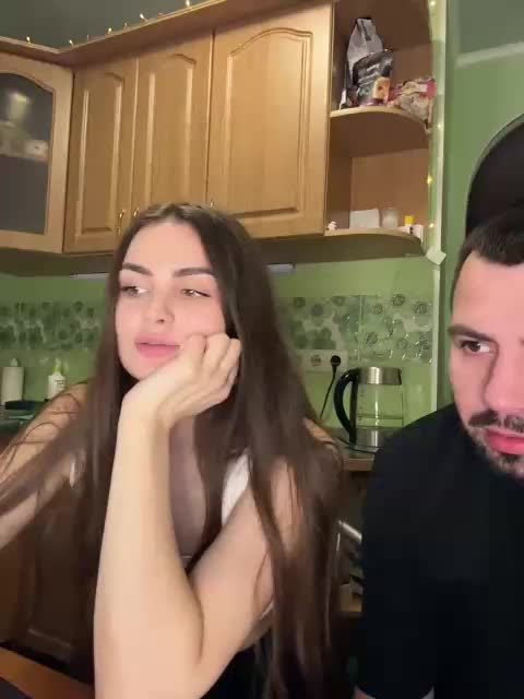 TwoPlay Cam Model Chat December 11, 2025