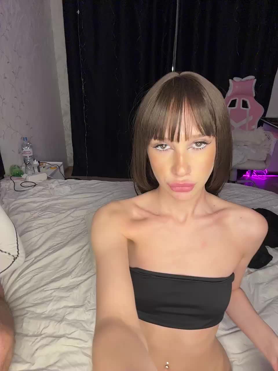 millemimi Cam Model Chat December 11, 2025