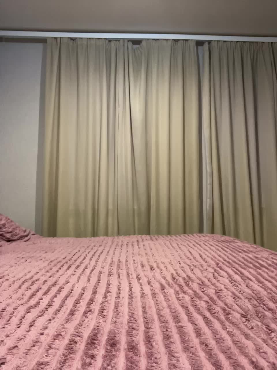 AHAHAC_HAXPEH_B_yHuTa3 Cam Model Chat December 11, 2025