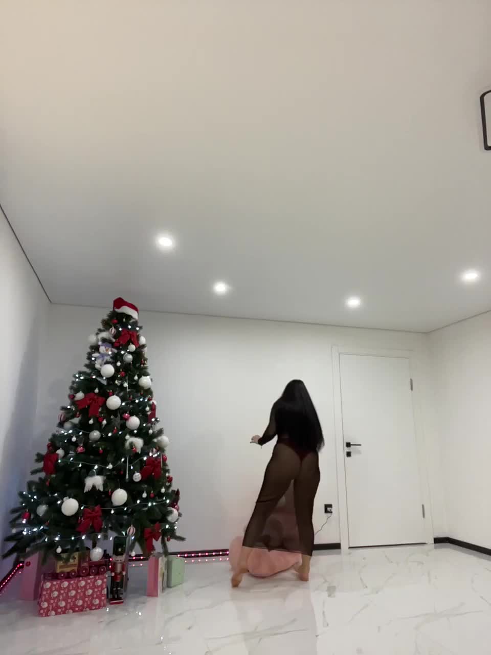 Potifays Cam Model Chat December 11, 2025