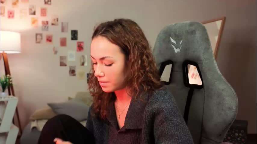 branchwithflowers Cam Model Chat December 11, 2025