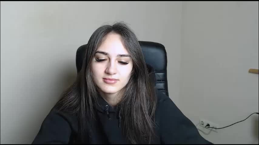 gemma_arterton Cam Model Chat December 11, 2025