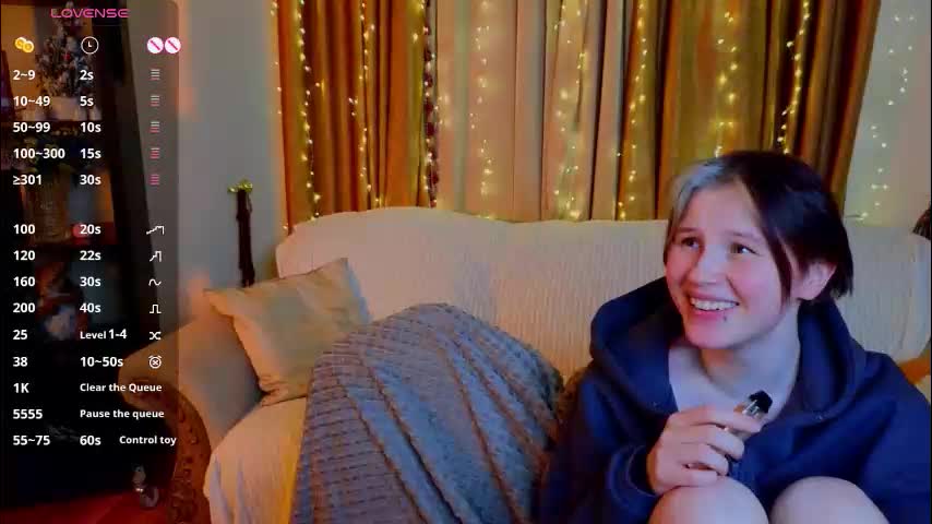 berry_assortment Cam Model Chat December 11, 2025