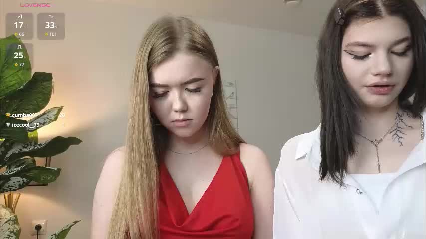 berry_bloom Cam Model Chat December 11, 2025