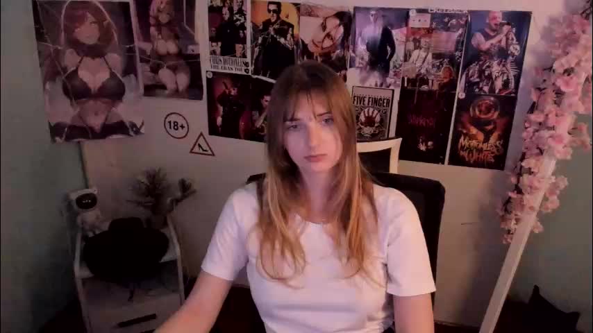 karla_flower Cam Model Chat December 12, 2025