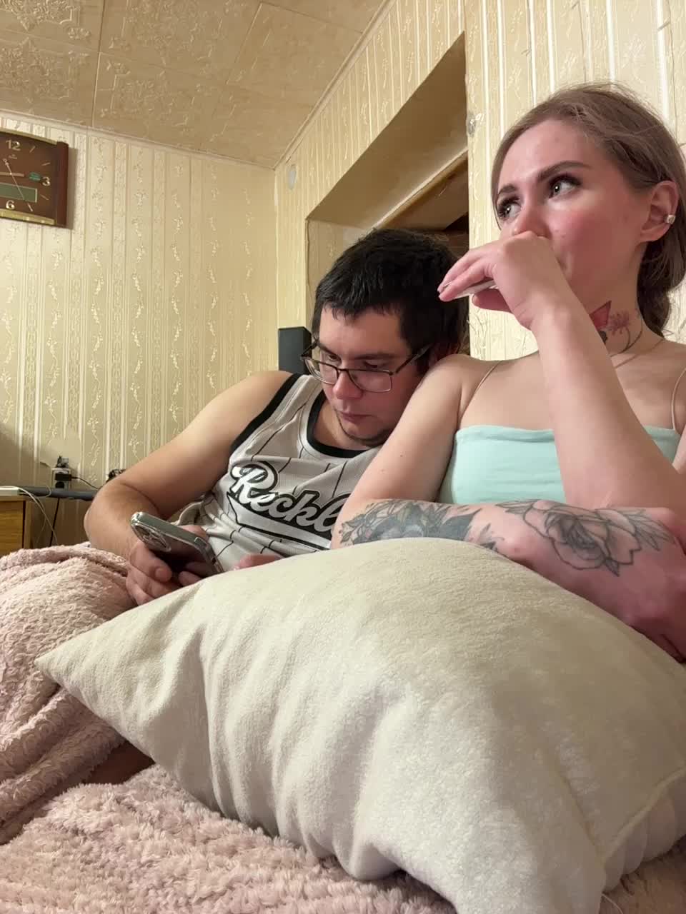 Letti28 Cam Model Chat December 12, 2025