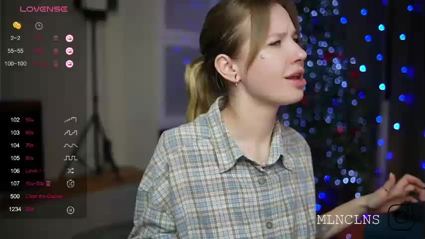 mel-collins Cam Model Chat December 12, 2025