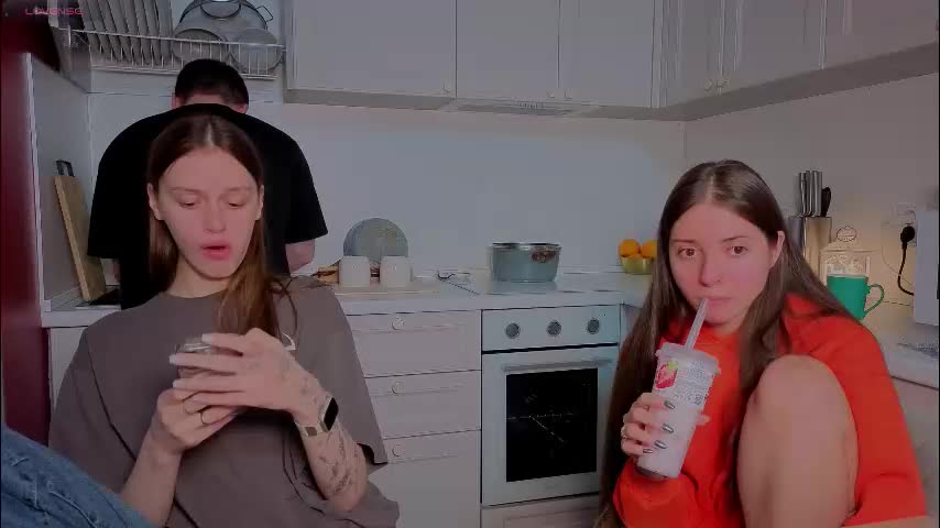 ihavepaws33 Cam Model Chat December 12, 2025