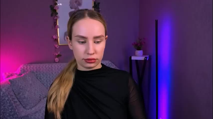 playful_sophie Cam Model Chat December 12, 2025