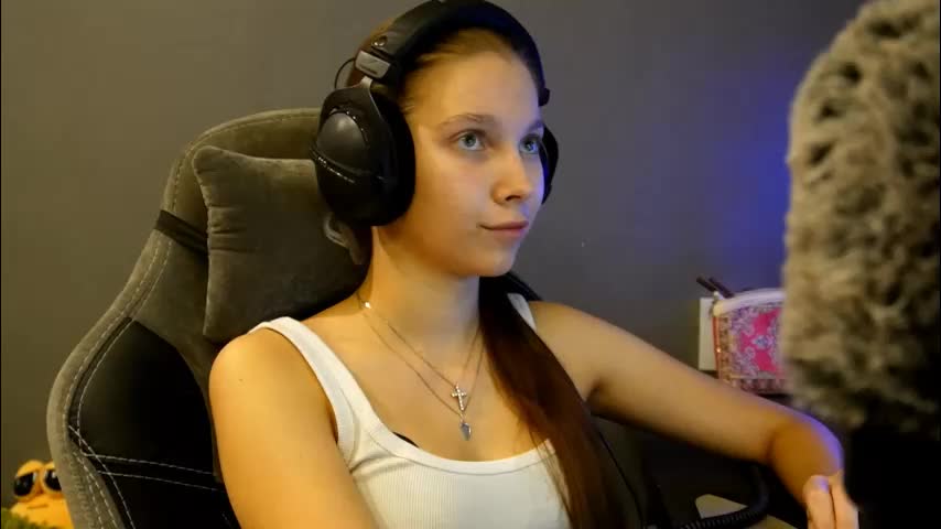 brandamatteson Cam Model Chat December 12, 2025