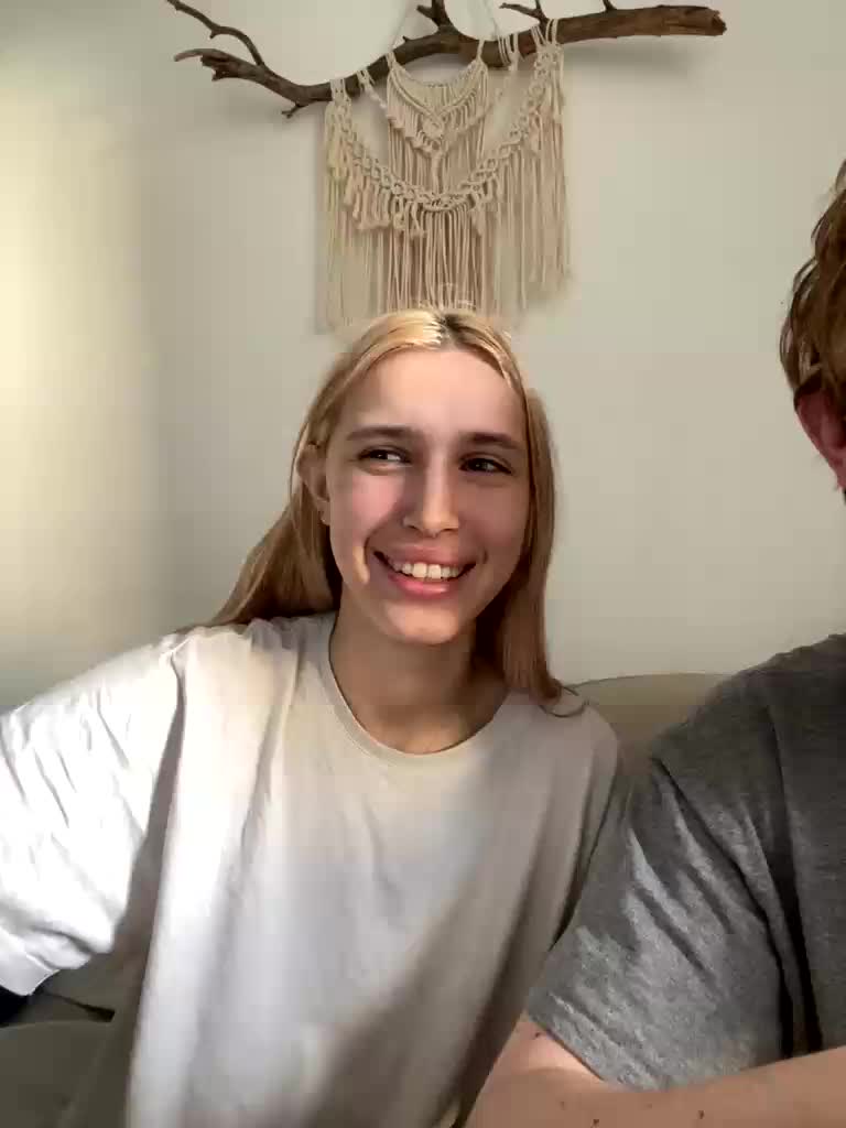 lina_wap Cam Model Chat December 12, 2025