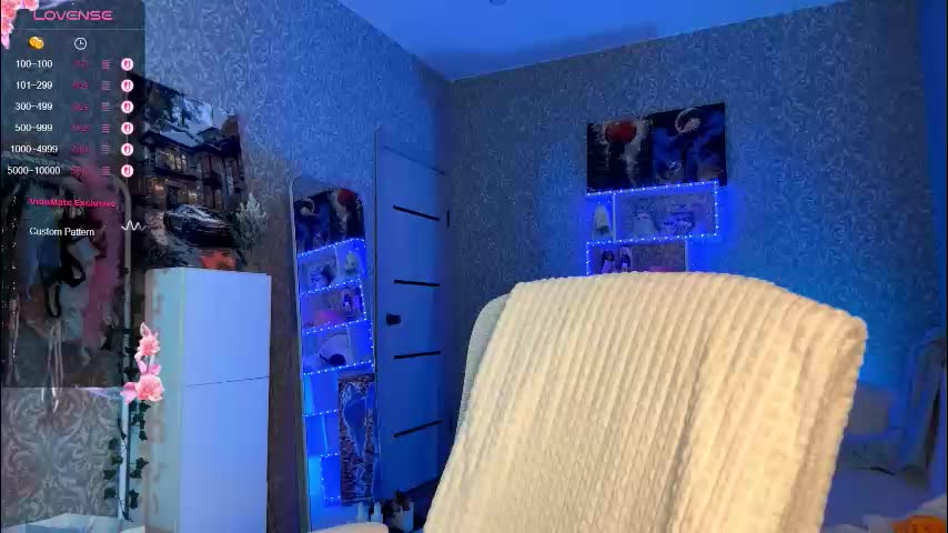 berry_buns Cam Model Chat December 12, 2025