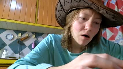 Jony_Marta Cam Model Chat December 13, 2025