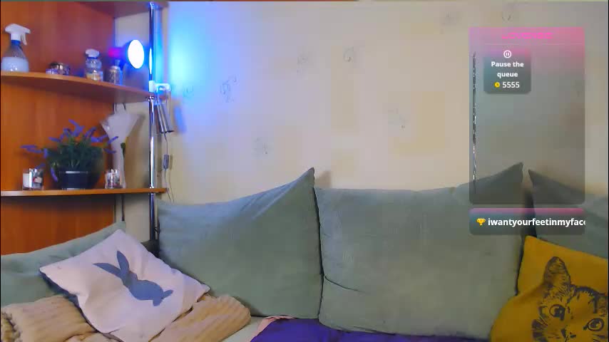 car0line1995 Cam Model Chat December 13, 2025