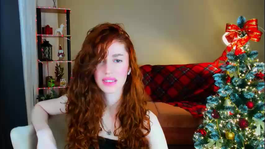 christinaconteeree Cam Model Chat December 13, 2025