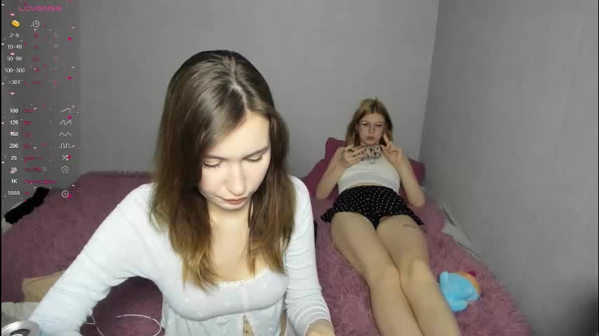 eumomino Cam Model Chat December 13, 2025