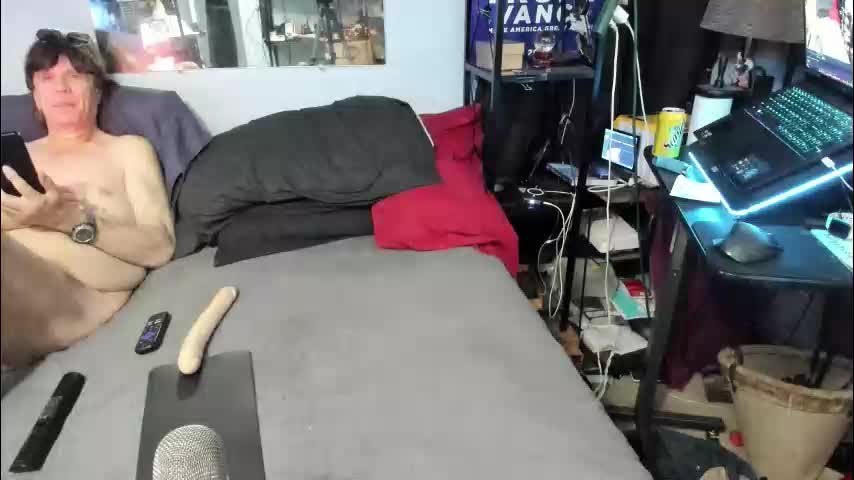 pink_black Cam Model Chat December 13, 2025